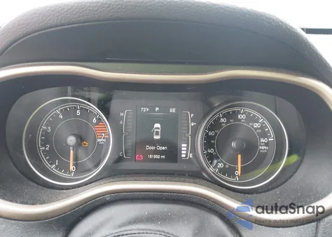 2016 Jeep Cherokee Sport z USA, uszkodzony, nr VIN 1C4PJMAB9GW323280